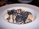 Sepiaspaghetti mit Lachssahnesauce